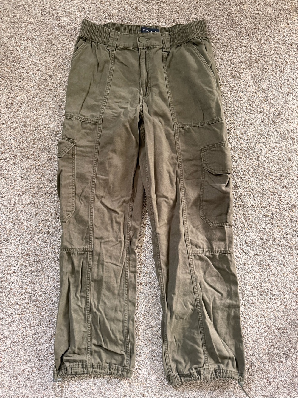 Green Cargo Pants, Aeropostale, Size Medium